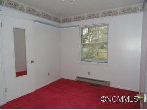 8 Somerset Road Arden NC 28704