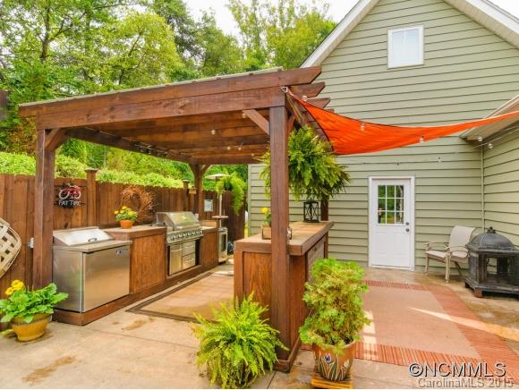 155 Garrison Branch Road Weaverville NC 28787