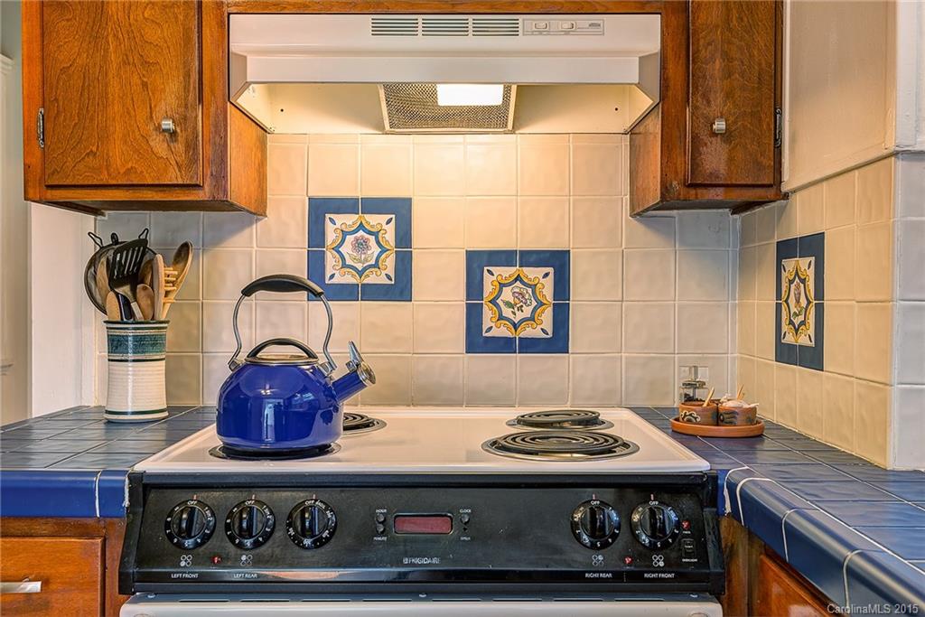 42 Tacoma Street Asheville NC 28801