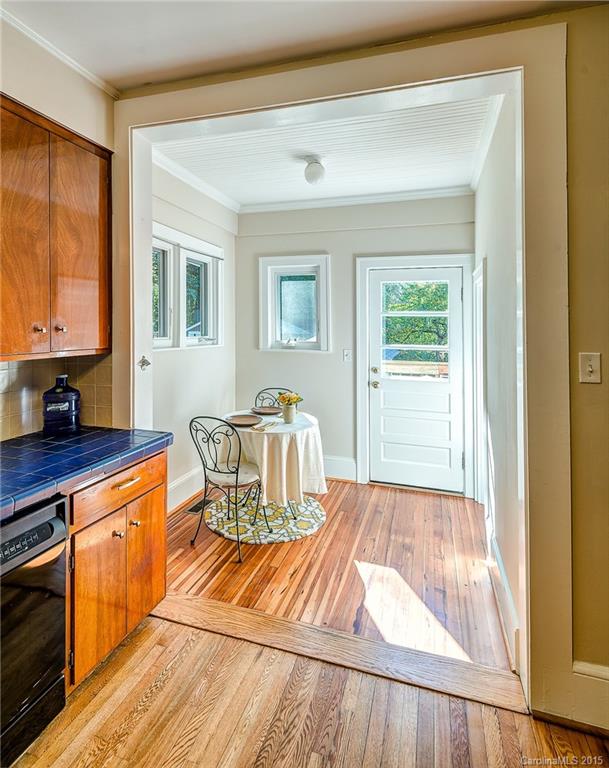 42 Tacoma Street Asheville NC 28801