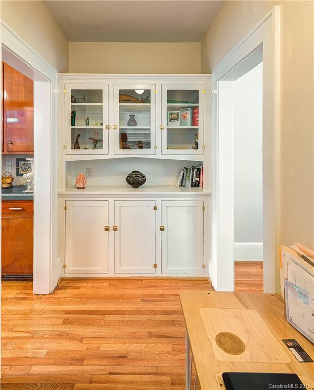 42 Tacoma Street Asheville NC 28801