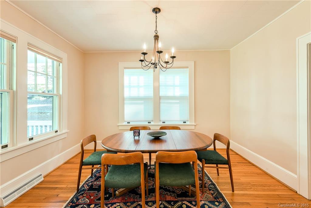 42 Tacoma Street Asheville NC 28801