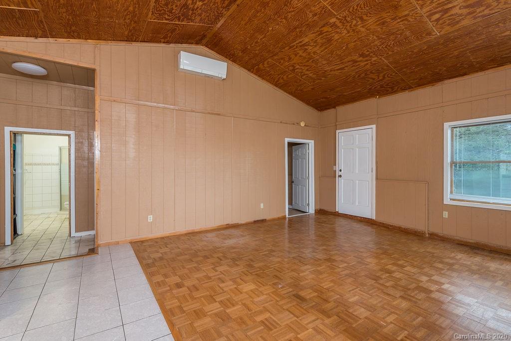 30 Rock Springs Lane Fairview NC 28730