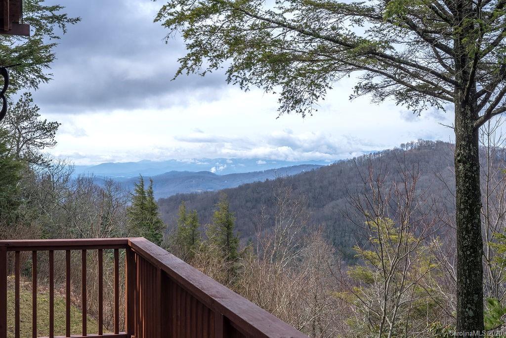 30 Rock Springs Lane Fairview NC 28730