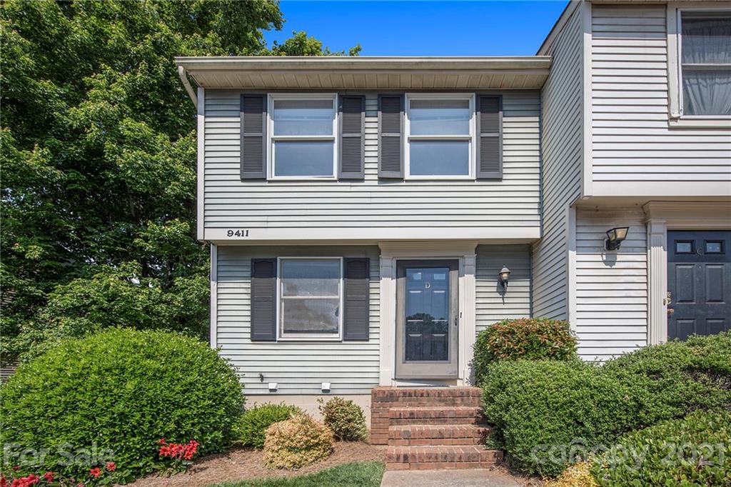 9411 Lexington Circle Charlotte NC 28213