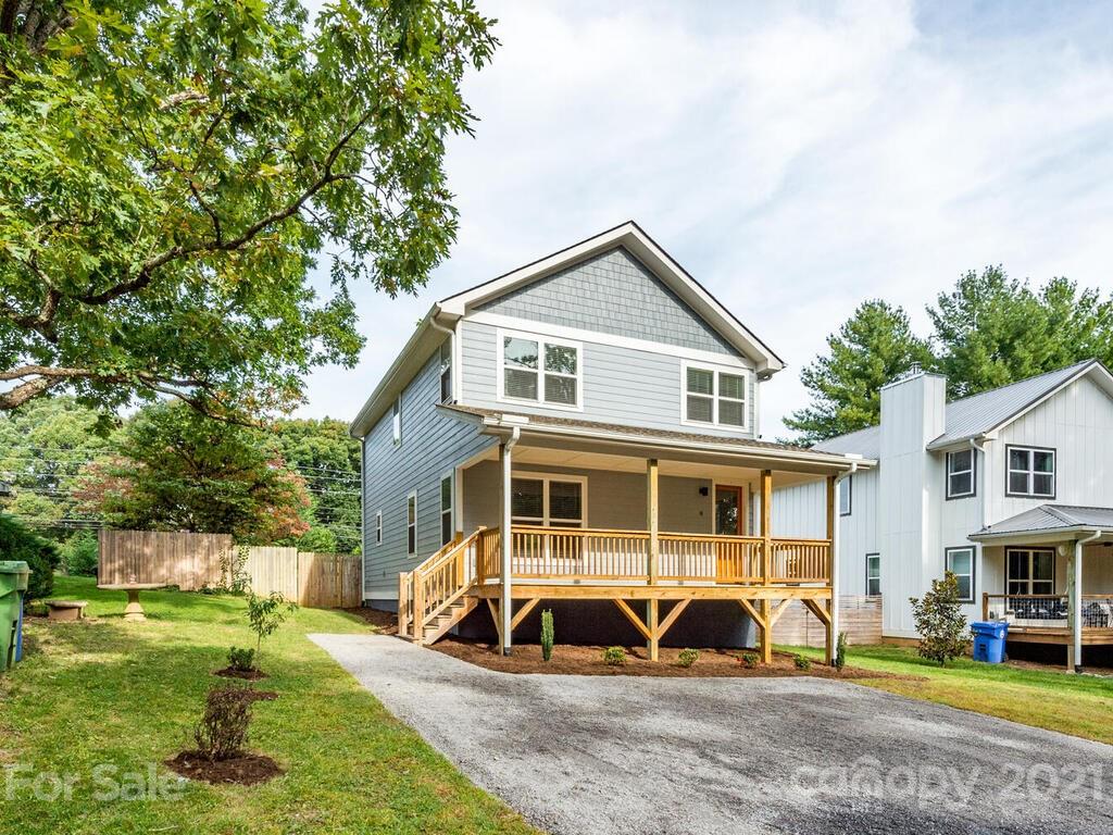 8 Maultsby Lane Asheville NC 28805