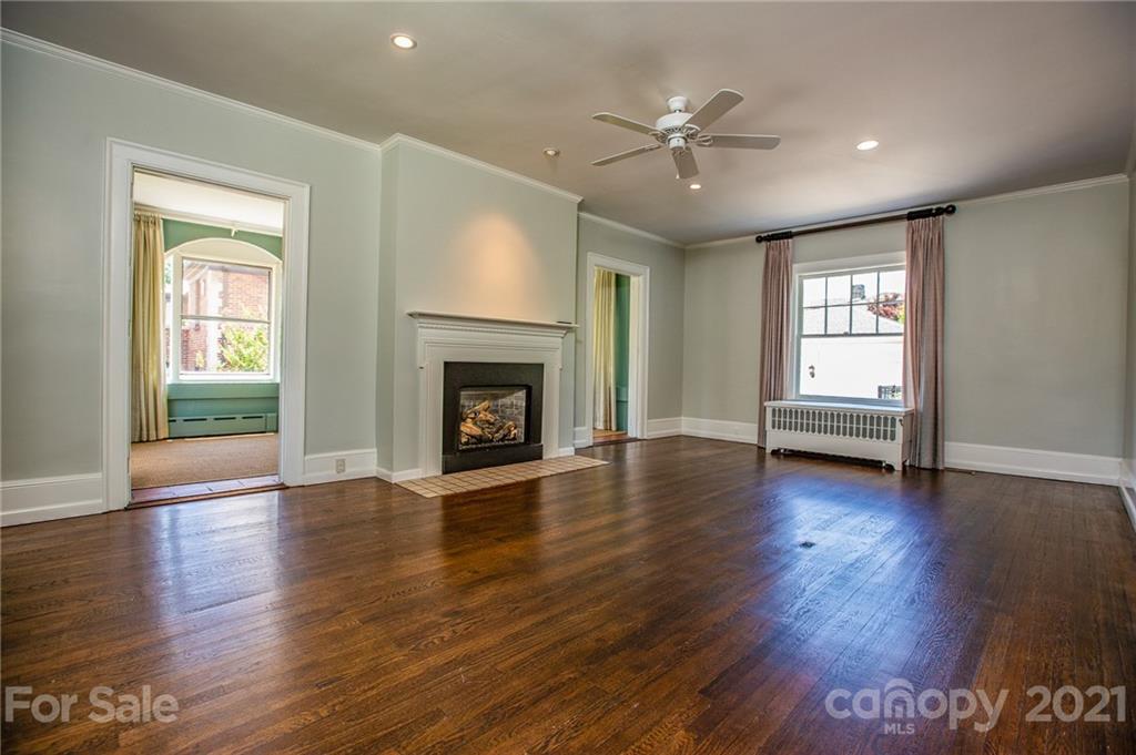 84 Kimberly Avenue Asheville NC 28804