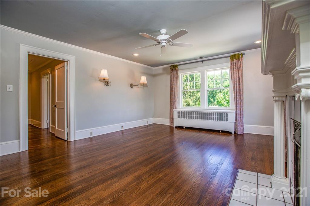 84 Kimberly Avenue Asheville NC 28804