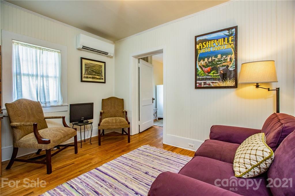84 Kimberly Avenue Asheville NC 28804