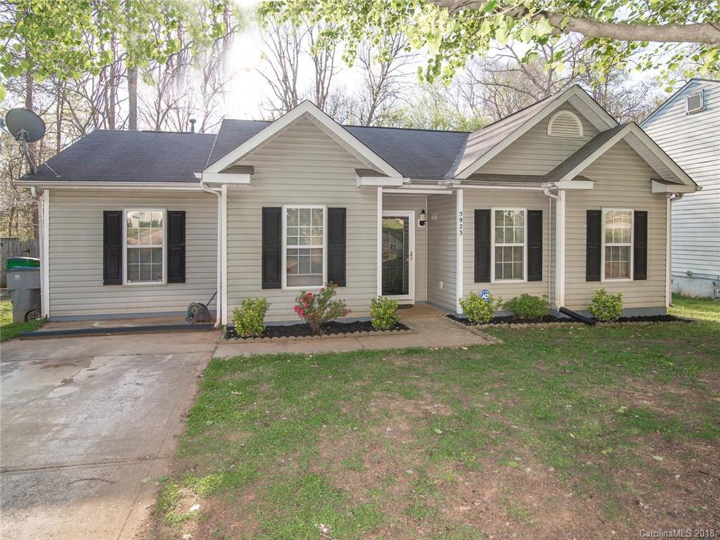 5923 Running Deer Road Charlotte NC 28214