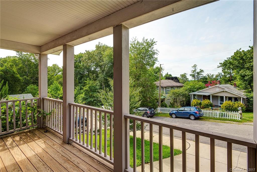 18 Brotherton Avenue Asheville NC 28806
