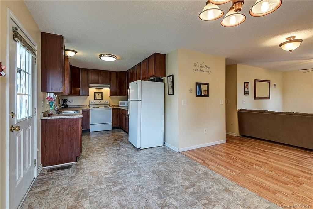 18 Brotherton Avenue Asheville NC 28806