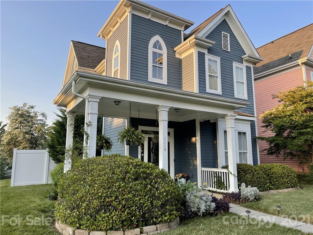 1114 Geraldine Powe Drive Charlotte NC 28206
