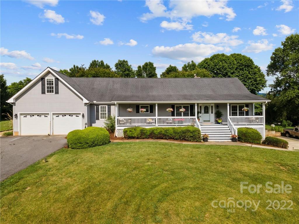 8 Candy Tuft Lane Weaverville NC 28787