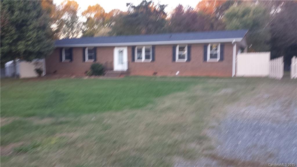 1819 Gemway Drive Charlotte NC 28216