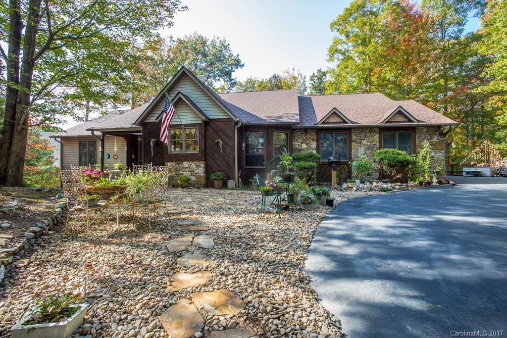 88 Tlvdatsi Drive Brevard NC 28712