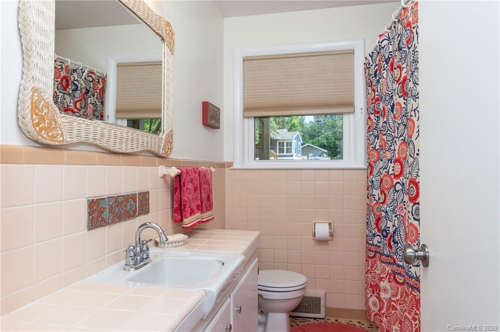 47 Sheridan Road Asheville NC 28803