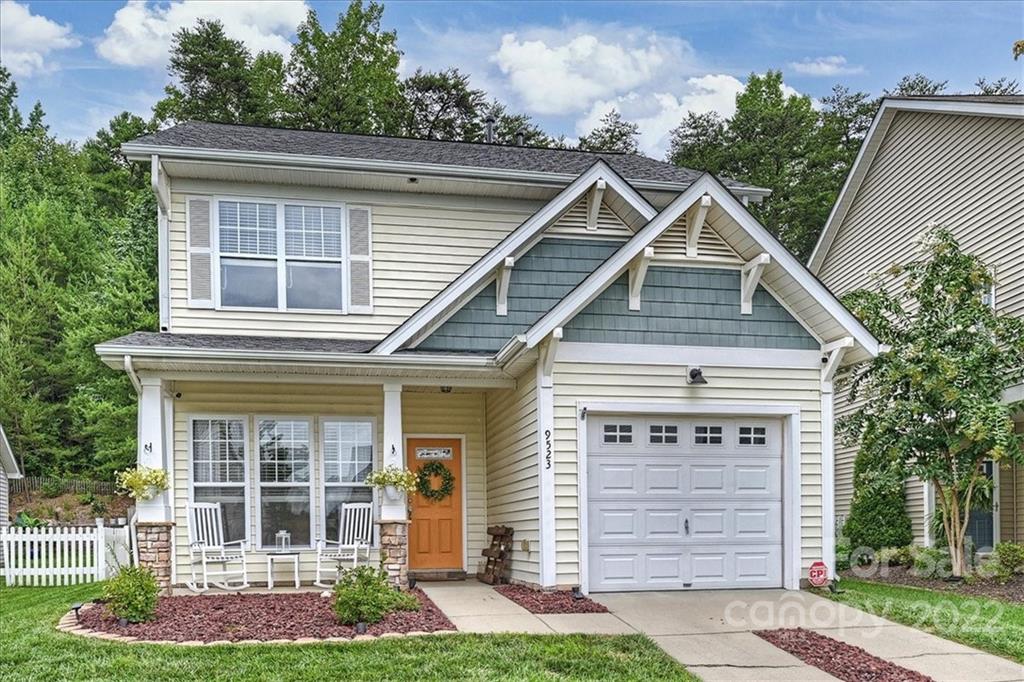 9523 Long Hill Drive Charlotte NC 28214