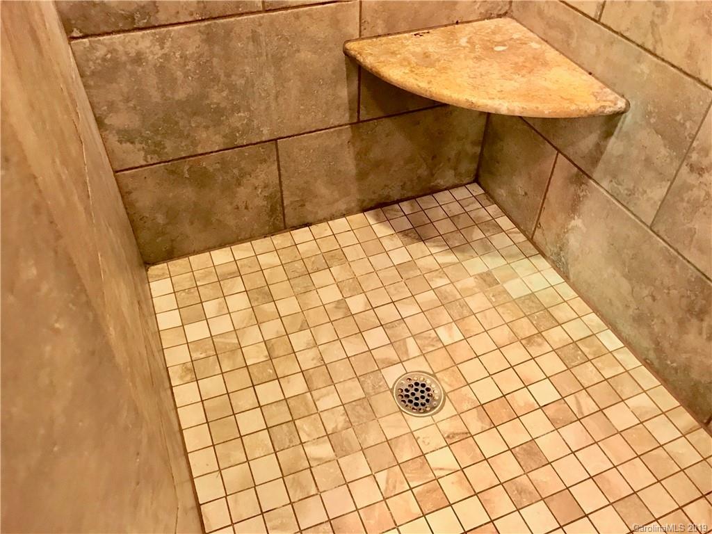 2906 Rabbit Skin Road Waynesville NC 28785