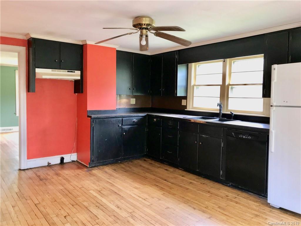 2906 Rabbit Skin Road Waynesville NC 28785