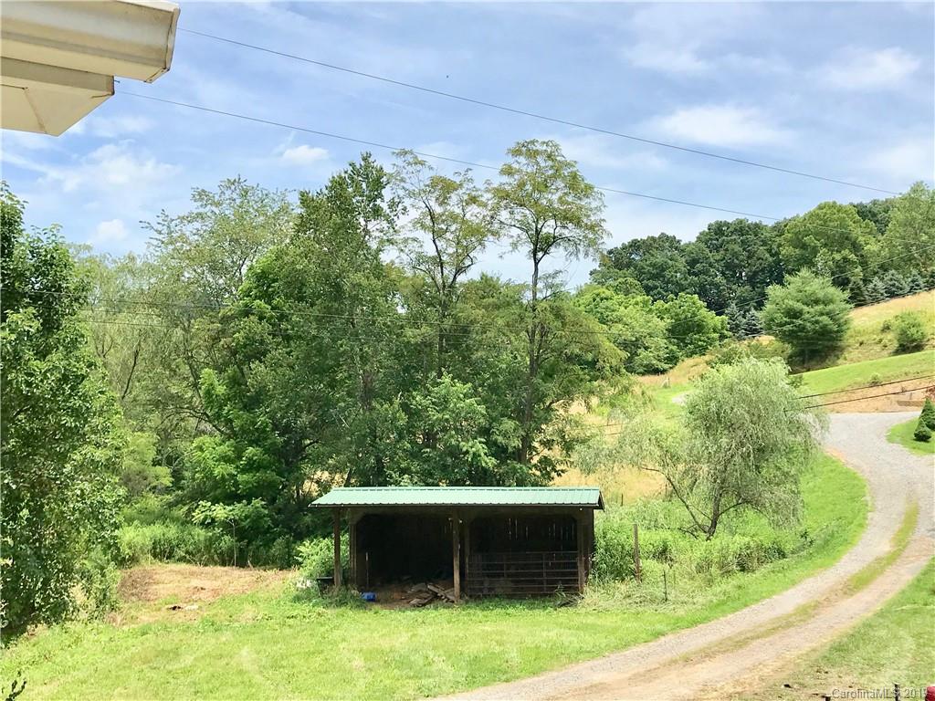 2906 Rabbit Skin Road Waynesville NC 28785