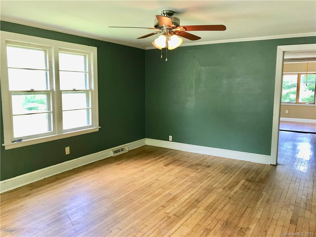 2906 Rabbit Skin Road Waynesville NC 28785
