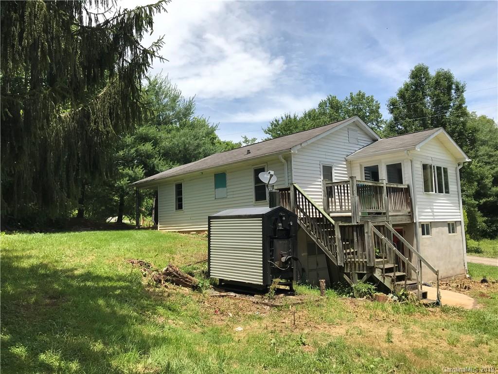 2906 Rabbit Skin Road Waynesville NC 28785