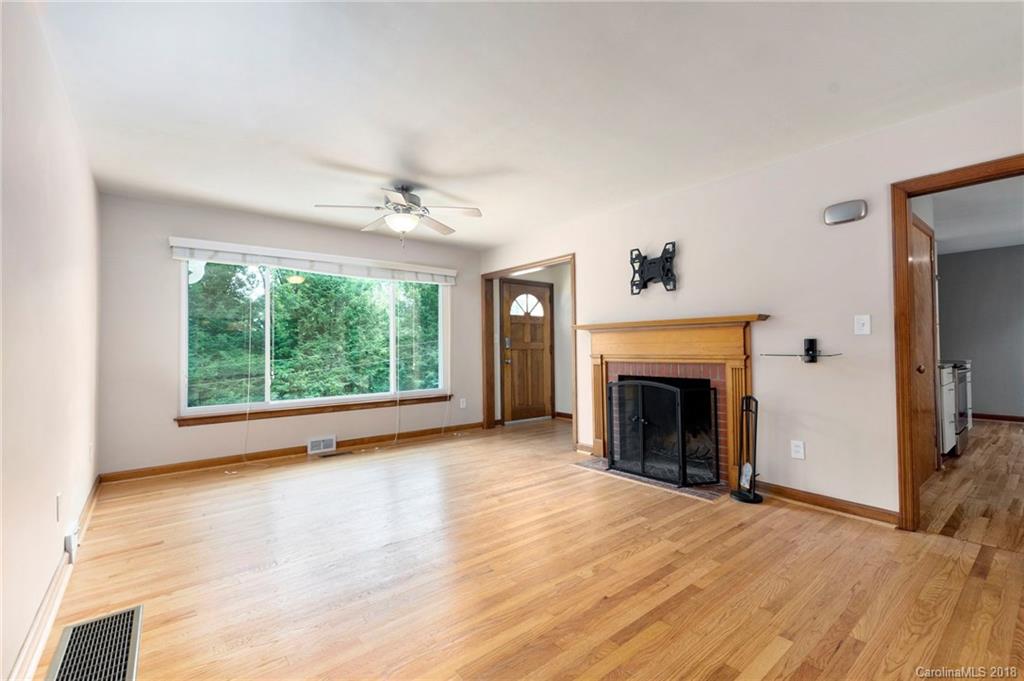 19 Mayfield Road Asheville NC 28804