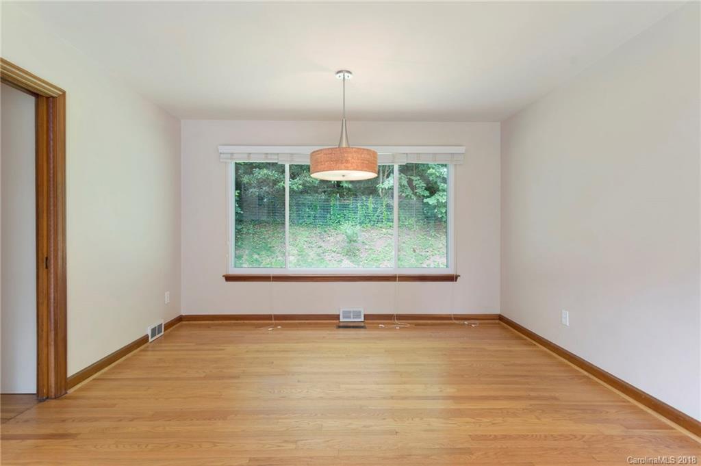 19 Mayfield Road Asheville NC 28804