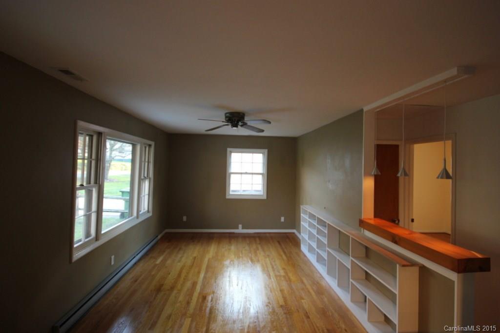 65 Cub Road Asheville NC 28806
