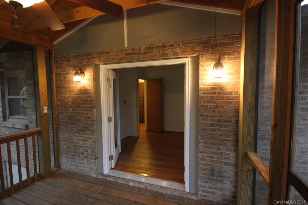 65 Cub Road Asheville NC 28806