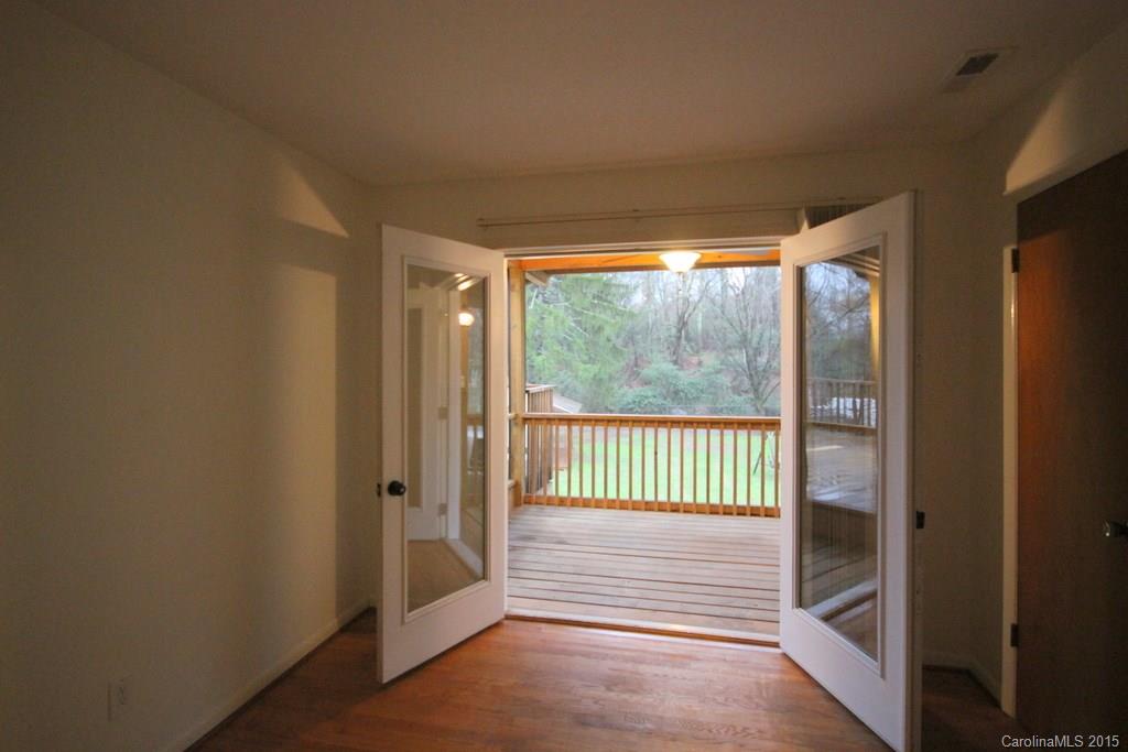 65 Cub Road Asheville NC 28806