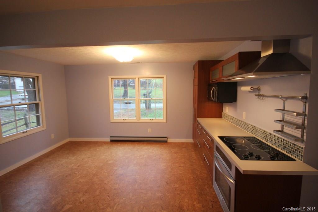 65 Cub Road Asheville NC 28806