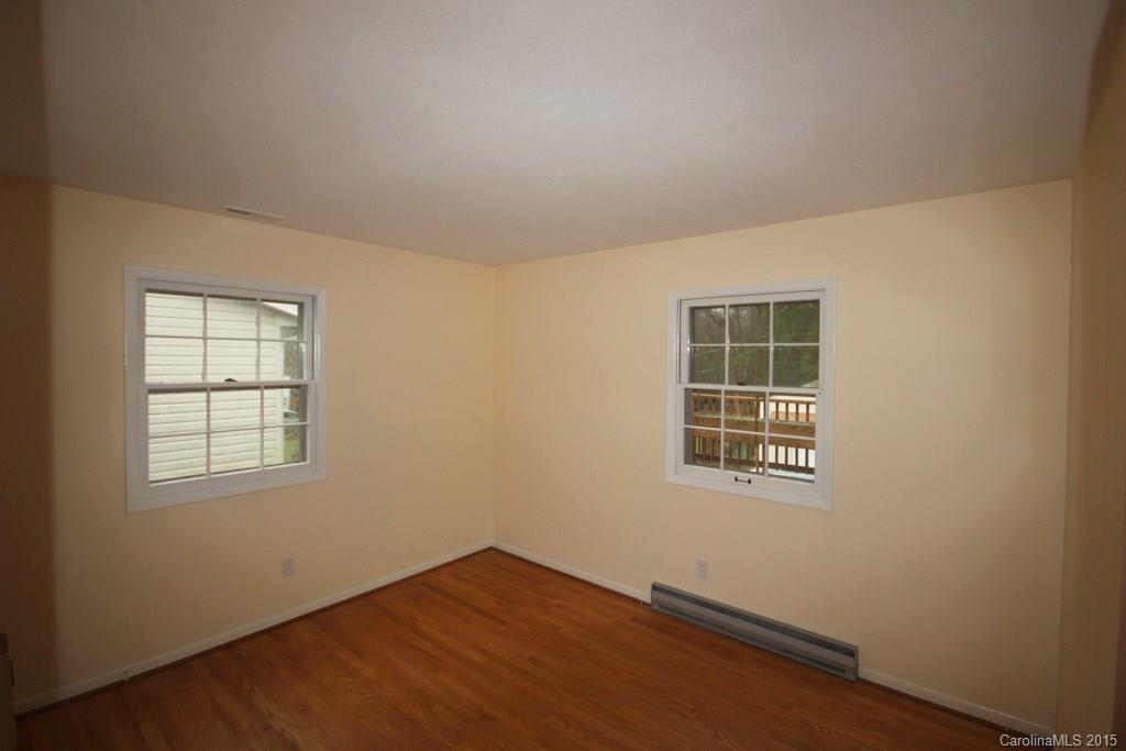 65 Cub Road Asheville NC 28806
