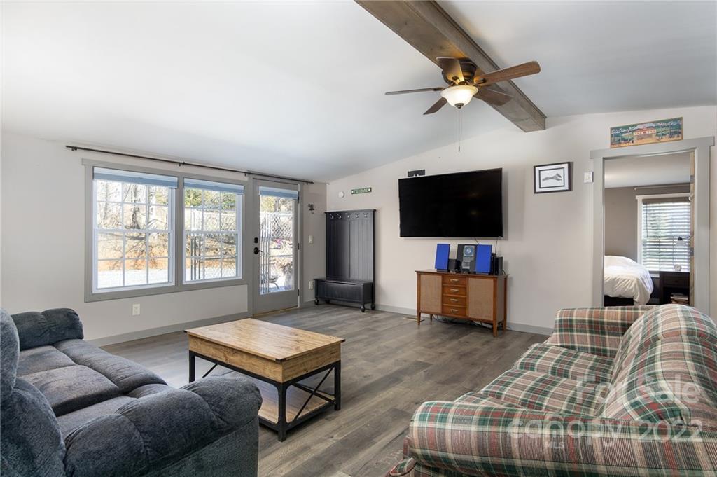 25 Alex Drive Asheville NC 28805