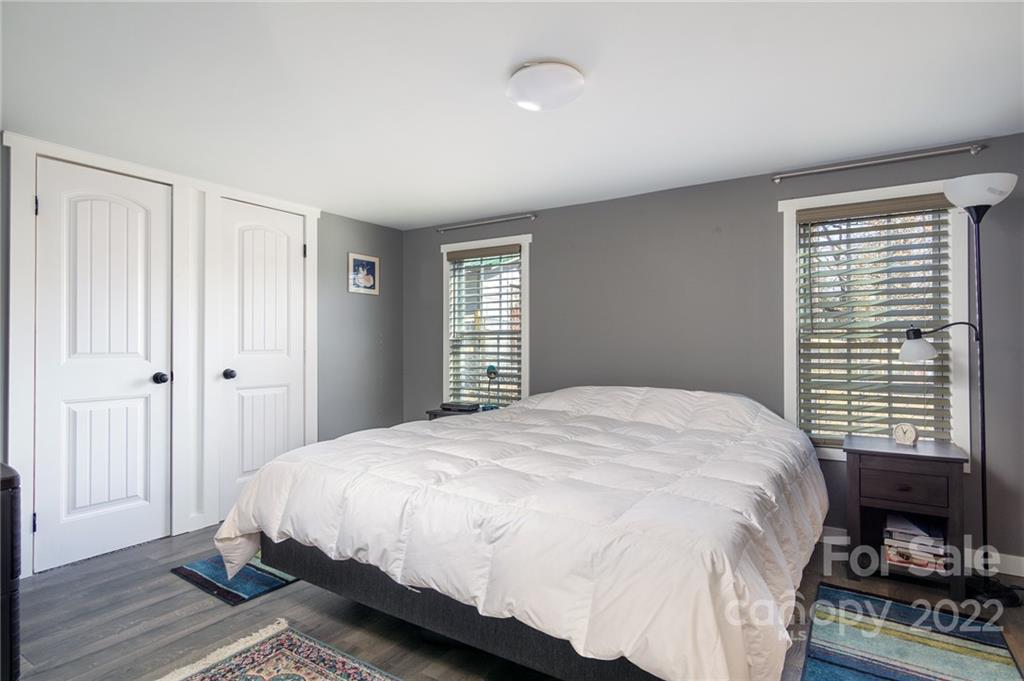 25 Alex Drive Asheville NC 28805