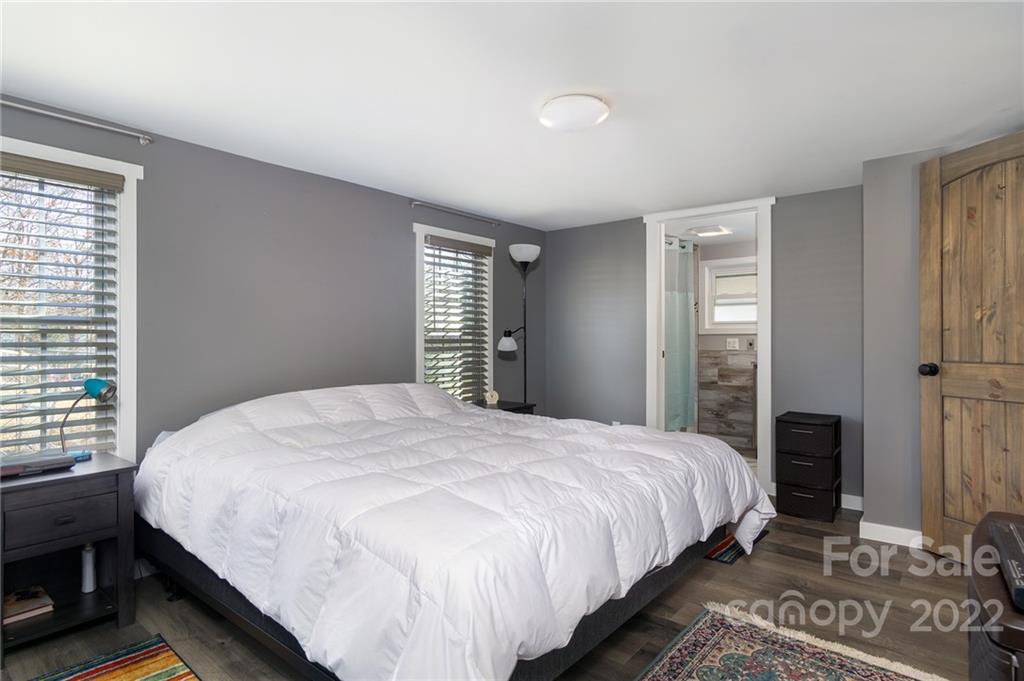 25 Alex Drive Asheville NC 28805