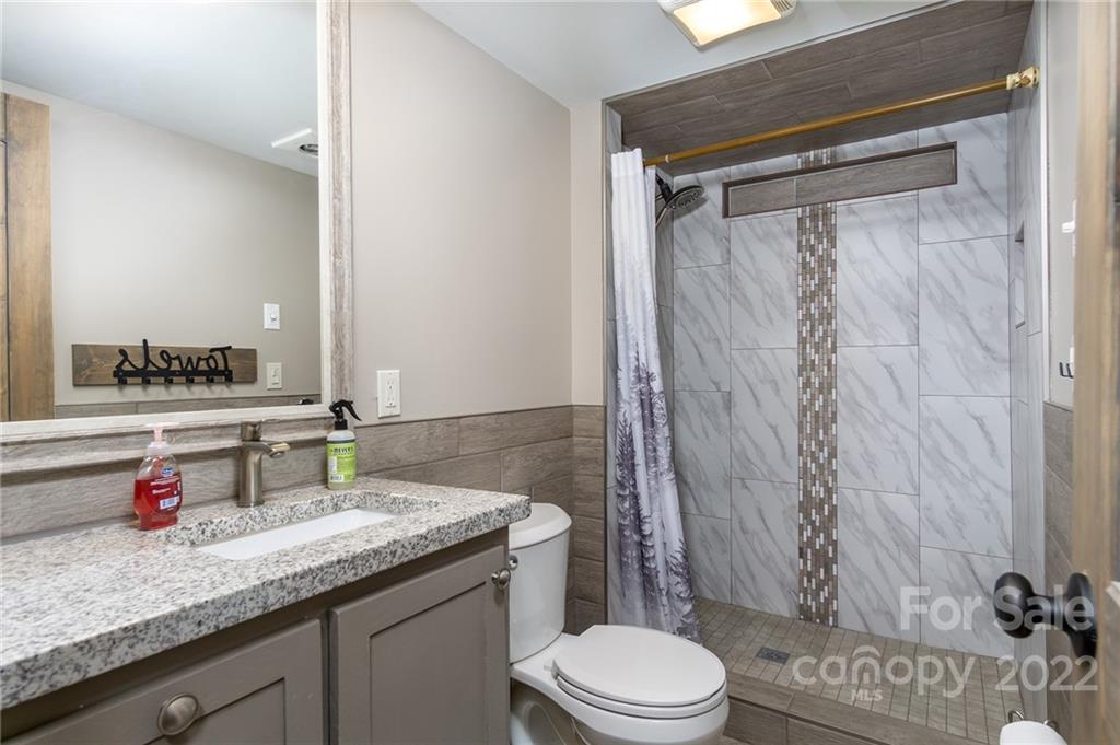 25 Alex Drive Asheville NC 28805