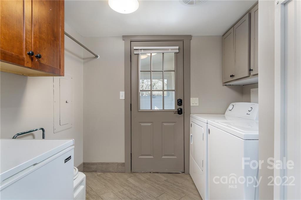 25 Alex Drive Asheville NC 28805
