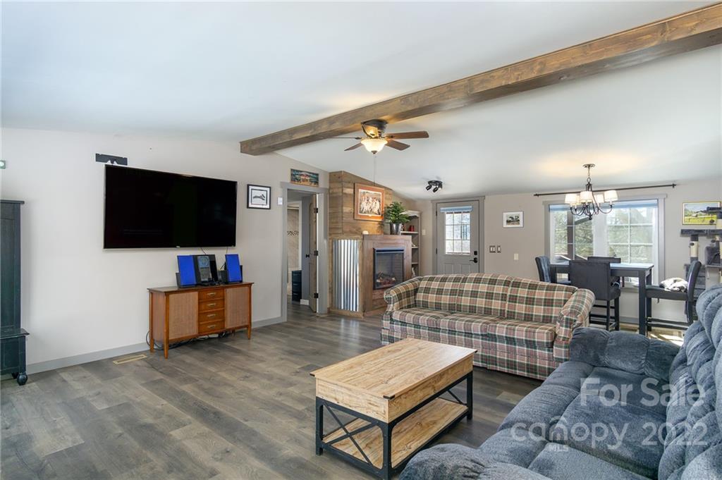 25 Alex Drive Asheville NC 28805