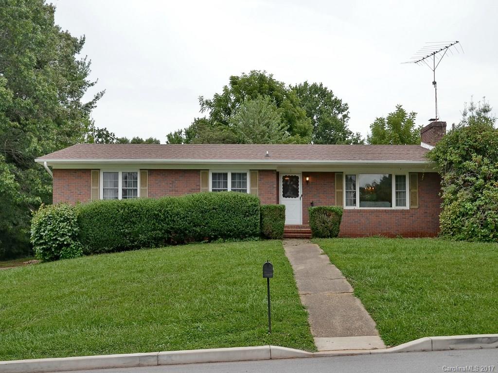 9 Meadowlark Road Asheville NC 28805