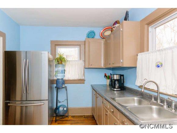 156 Swannanoa Avenue Asheville NC 28806