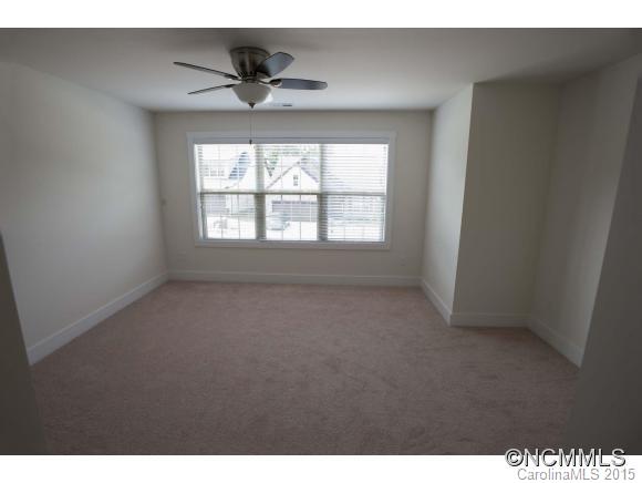 33 Onteora Oaks Drive Asheville NC 28803