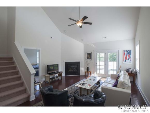 33 Onteora Oaks Drive Asheville NC 28803