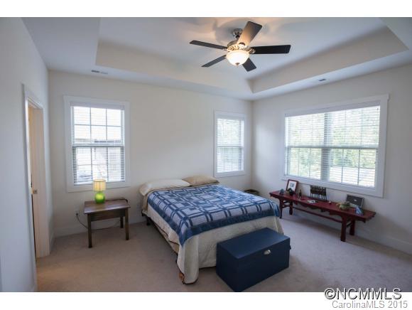 33 Onteora Oaks Drive Asheville NC 28803