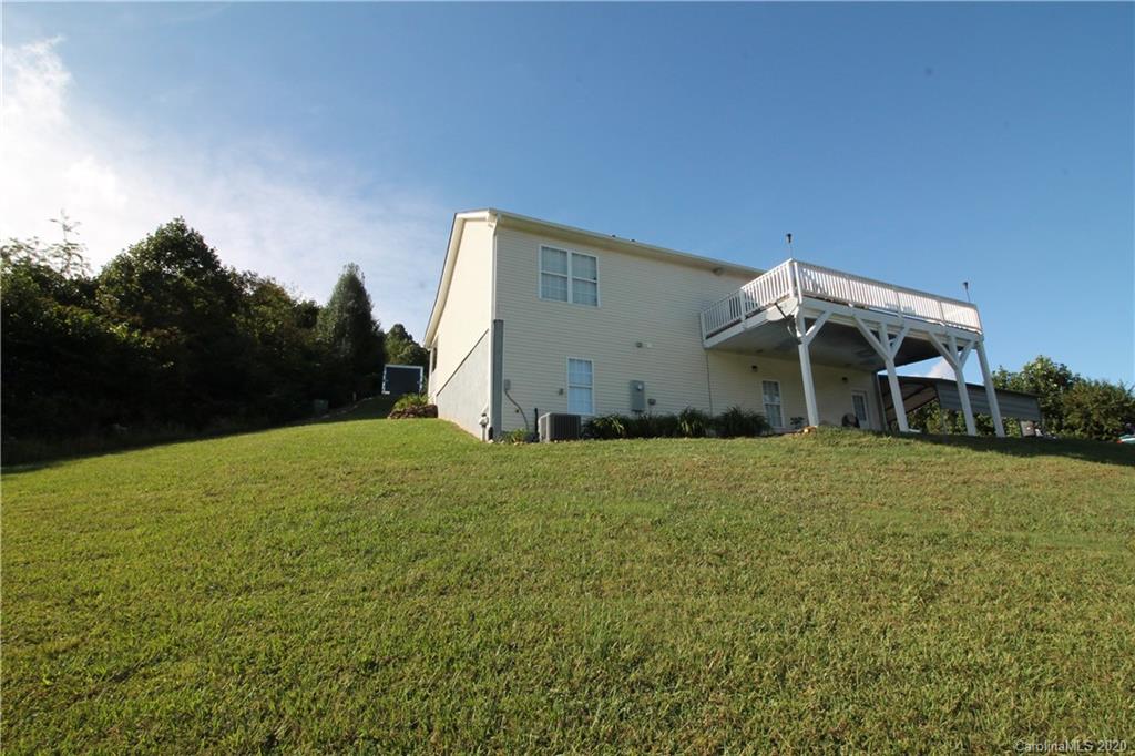 211 Jd Trail Candler NC 28715