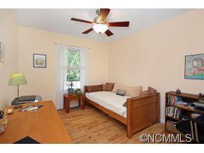 11 Ridge Runner Lane Asheville NC 28806