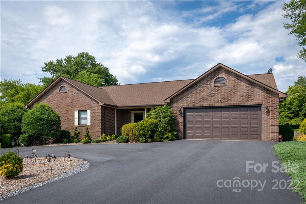 104 Woodsway Court Morganton NC 28655