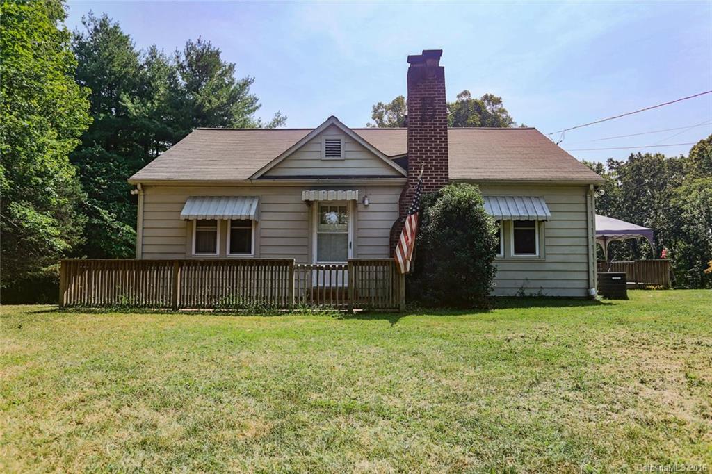 21 Sand Hill Lane Asheville NC 28806