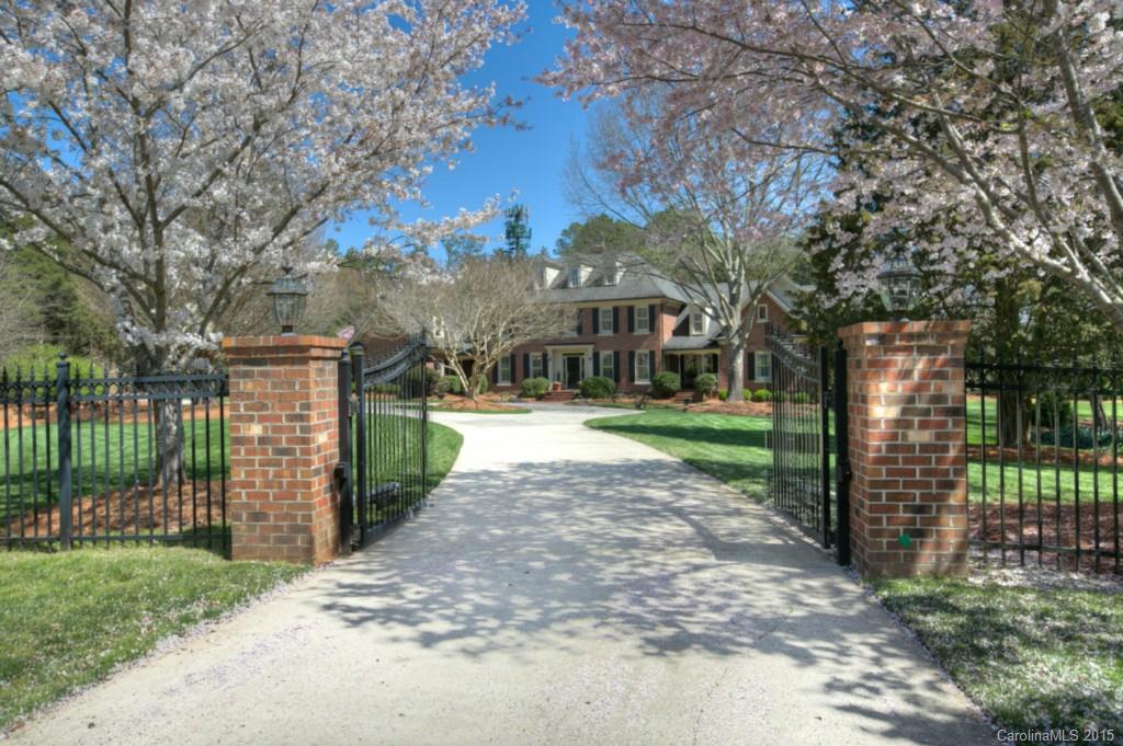 4501 Swing Lane Charlotte NC 28226